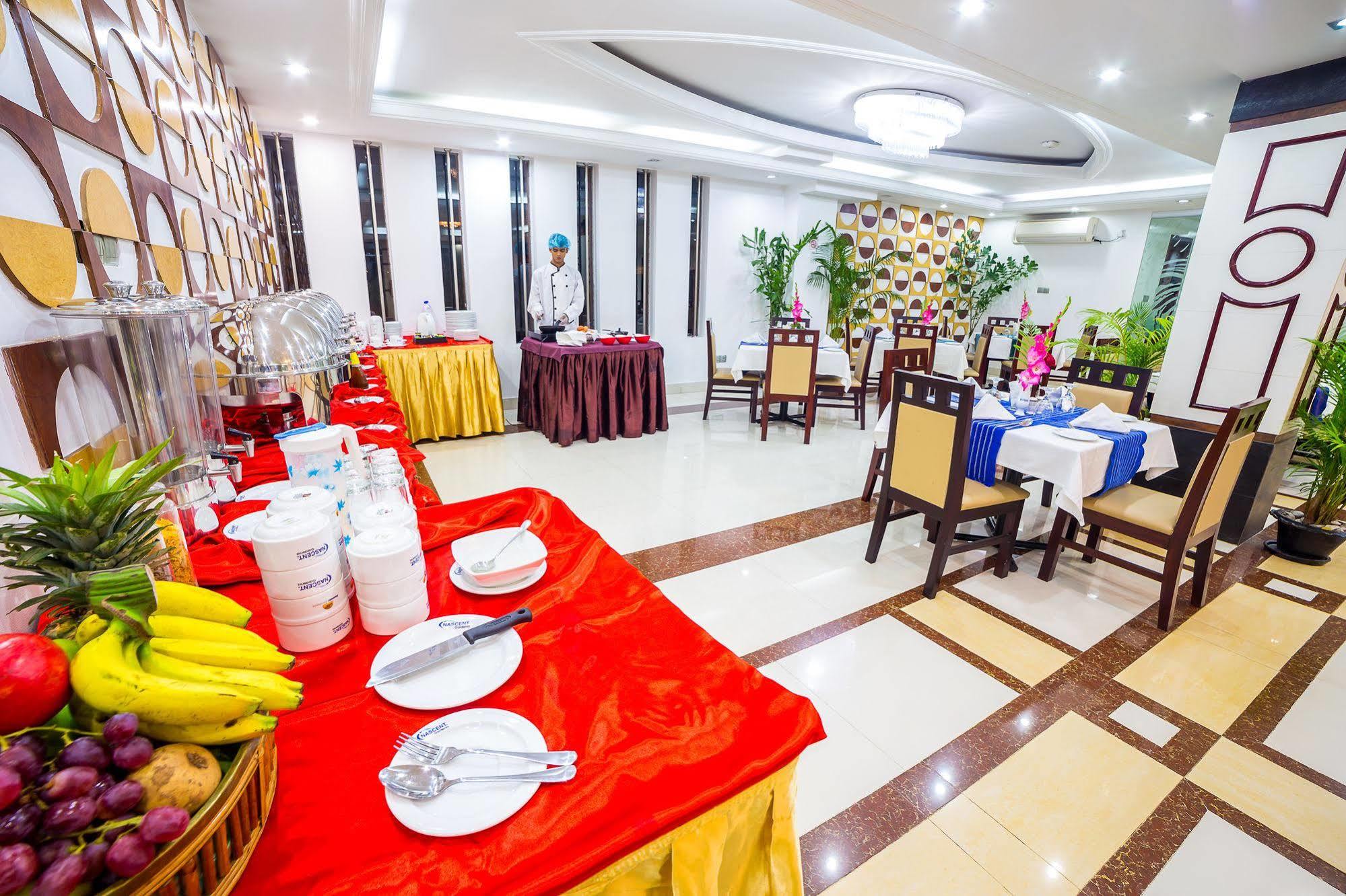 Nascent Gardenia Luxury Suites Дакка Экстерьер фото
