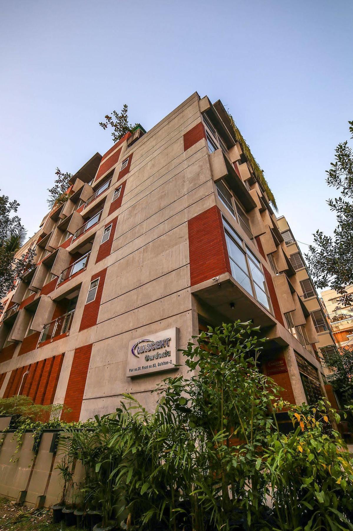 Nascent Gardenia Luxury Suites Дакка Экстерьер фото